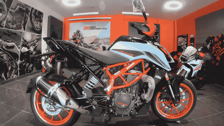 KTM 390 Duke